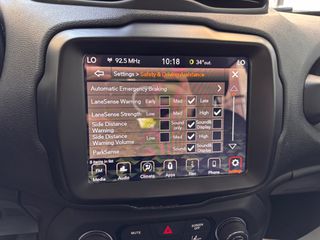 Jeep Renegade 2018 1.6 M-JET LIMITED-thumb-25