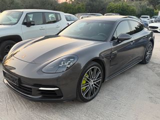 Porsche Panamera 2018 4 E-HYBRID-thumb-3