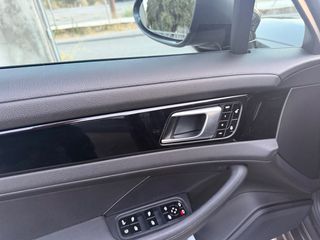 Porsche Panamera 2018 4 E-HYBRID-thumb-25