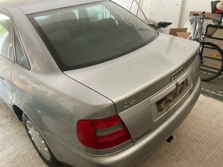 Audi A4 1997-thumb-1
