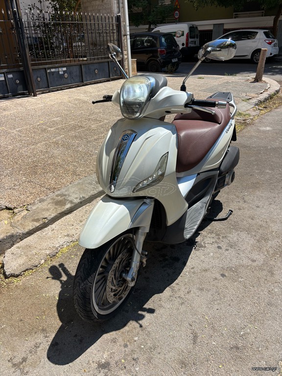 Piaggio Beverly 300i 2015
