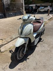 Piaggio Beverly 300i 2015