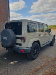Jeep Wrangler 2018 SAHARA-thumb-4