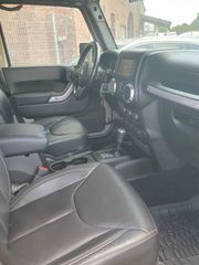 Jeep Wrangler 2018 SAHARA-thumb-12