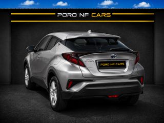 Toyota C-HR 2021-thumb-1