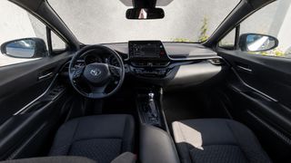 Toyota C-HR 2021-thumb-7