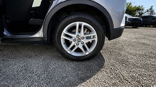 Toyota C-HR 2021-thumb-8