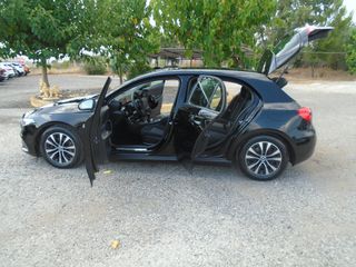 Mercedes-Benz A 160 2020 CDI DIESEL-thumb-18