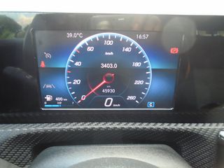 Mercedes-Benz A 160 2020 CDI DIESEL-thumb-26