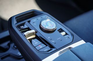 Bmw iX 2022 xDrive40 Sport SkyLounge-thumb-21
