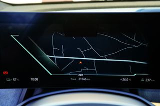 Bmw iX 2022 xDrive40 Sport SkyLounge-thumb-24