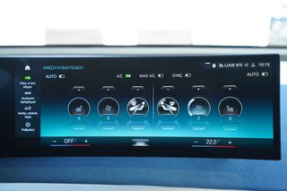 Bmw iX 2022 xDrive40 Sport SkyLounge-thumb-25