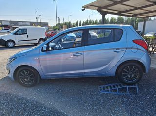 Hyundai i 20 2013 1200CC BENZINH //ΠΡΟΣΦΟΡΑ 1 ΧΕΡΙ Βιβλίο Service [103677 ΧΙΛ]-thumb-4