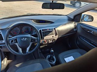 Hyundai i 20 2013 1200CC BENZINH //ΠΡΟΣΦΟΡΑ 1 ΧΕΡΙ Βιβλίο Service [103677 ΧΙΛ]-thumb-40