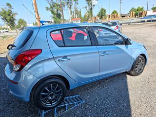 Hyundai i 20 2013 1200CC BENZINH //ΠΡΟΣΦΟΡΑ 1 ΧΕΡΙ Βιβλίο Service [103677 ΧΙΛ]-thumb-14