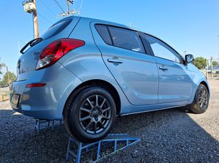 Hyundai i 20 2013 1200CC BENZINH //ΠΡΟΣΦΟΡΑ 1 ΧΕΡΙ Βιβλίο Service [103677 ΧΙΛ]-thumb-15