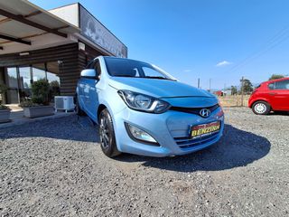 Hyundai i 20 2013 1200CC BENZINH //ΠΡΟΣΦΟΡΑ 1 ΧΕΡΙ Βιβλίο Service [103677 ΧΙΛ]-thumb-19