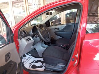 Nissan Pixo 2010-thumb-16