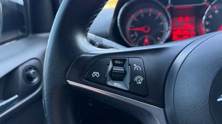 Opel Adam 2016-thumb-12