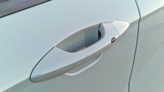 Hyundai Kona 2024 N-Line 48V Hybrid-thumb-14