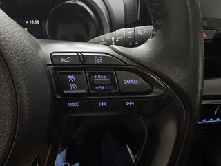 Toyota Yaris 2021 PREMIERE HYBRID PANORAMA JBL-thumb-38