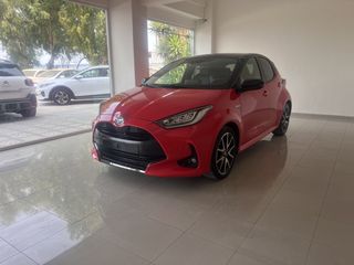Toyota Yaris 2021 PREMIERE HYBRID PANORAMA JBL-thumb-8