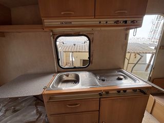 Adria 1985-thumb-10