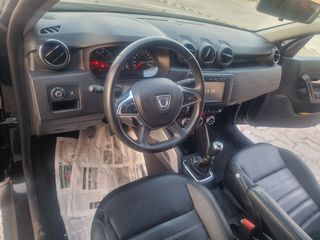Dacia Duster 2018 PRESTIGE-thumb-44