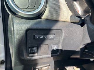 Nissan Micra 2017 Micra 1.0 Acenta 92hp-thumb-9