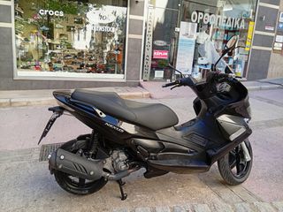Gilera Nexus 250 2011-thumb-4