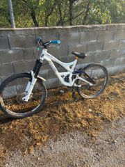 Downhill - Enduro - Trail Specialized 2010 Demo 7-thumb-1
