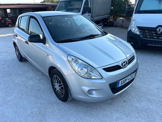 Hyundai i 20 2010 1.4 CRDI-thumb-1