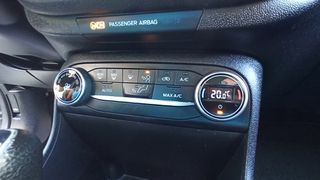 Ford Fiesta 2018 6 SPEED/NaVi/Cruize/Μηδενικά τέλη-thumb-45