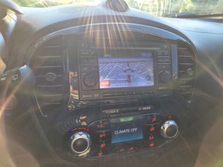 Nissan Juke 2011 1.6 TEKNA-thumb-8