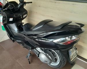 Suzuki Burgman 400 2011-thumb-1