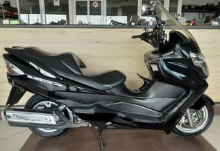 Suzuki Burgman 400 2011-thumb-2