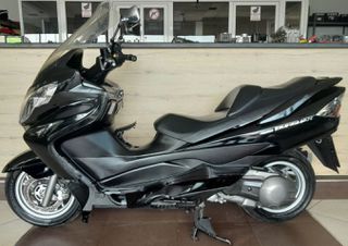 Suzuki Burgman 400 2011-thumb-3