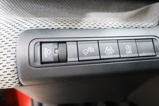 Citroen C3 2025 C3 Plus 1.2CC 100 HP *ΜΕ EΡΓΟΣΤΑΣΙΑΚΗ ΕΓΓΥΗΣΗ*-thumb-30