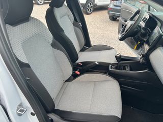 Renault Clio 2025 1.5 DCI DIESEL EURO6-thumb-12