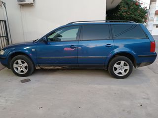 Volkswagen Passat 1999 4 MOTION. 4*4