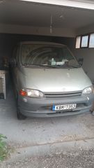 Toyota Hiace 2000