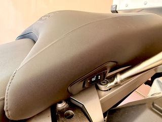 Bmw R 1250 GS Adventure 2022 TRIPLE BLACK -FULL BMW SERVICE - ΤΡΒΑΛΙΤΣΟ-thumb-5