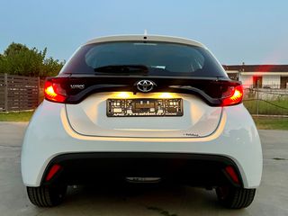 Toyota Yaris 2022 GR Line 125HP-thumb-10
