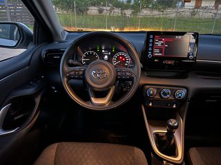 Toyota Yaris 2022 GR Line 125HP-thumb-33