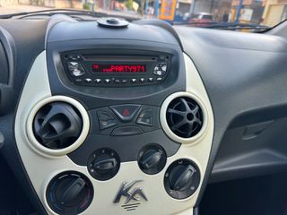 Ford Ka 2009-thumb-15