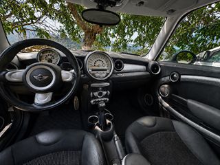 Mini Cooper S 2010-thumb-6