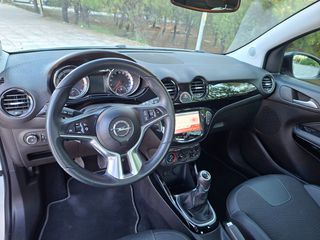Opel Adam 2015-thumb-11