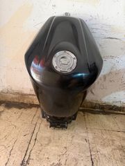 ΡΕΖΕΡΒΟΥΑΡ YAMAHA YZF R1