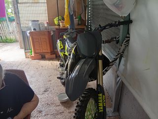 Yamaha YZ 450F 2018 YZ450F-thumb-6