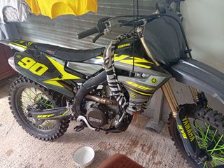 Yamaha YZ 450F 2018 YZ450F-thumb-8